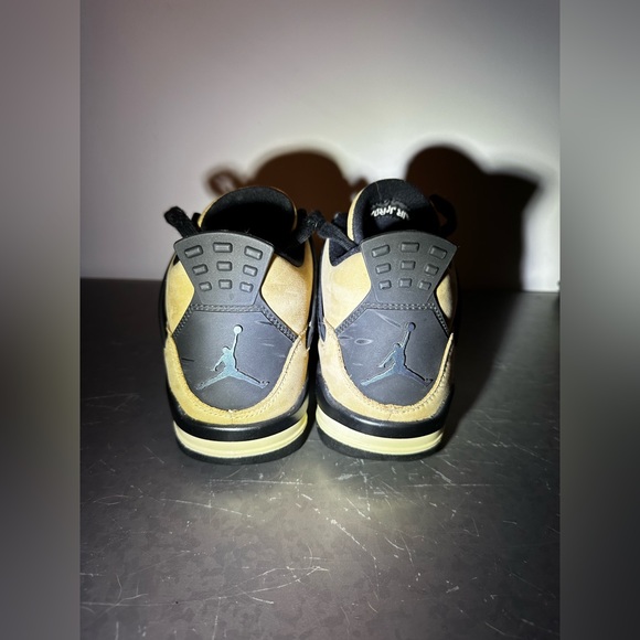 Air Jordan “mushroom”